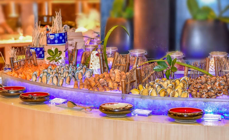 【近福田CBD】深圳好日子皇冠假日酒店自助餐丨Mr. cafe君怡咖啡廳丨自助晚餐 下午茶
