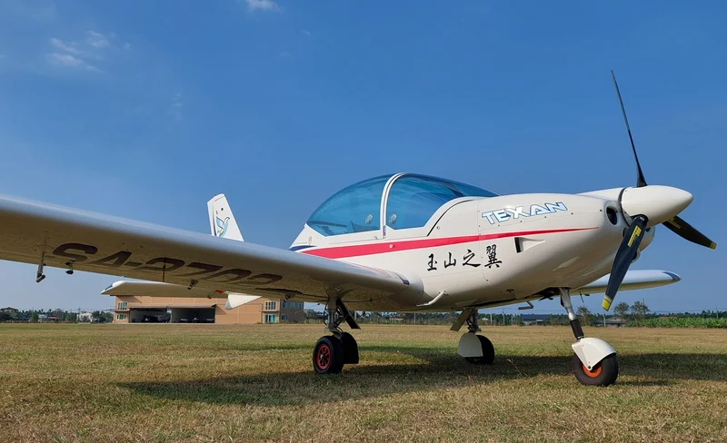 屏東: SAA玉山之翼輕航機同乘飛行體驗-KLOOK