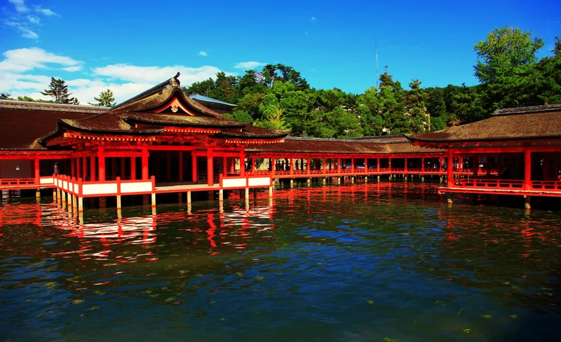 廣島 & 宮島一日巴士遊（大阪 & 京都出發）