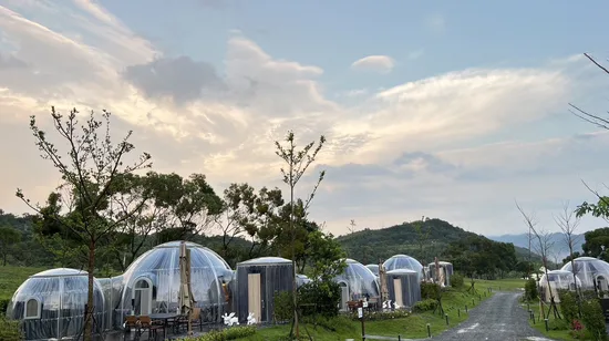 新北: 丹內丹內野奢莊園 | 露營車・法式星空屋豪華露營體驗 | 一泊三食・一食-KLOOK