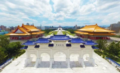 國立故宮博物院與中正紀念堂半日市區之旅-KLOOK